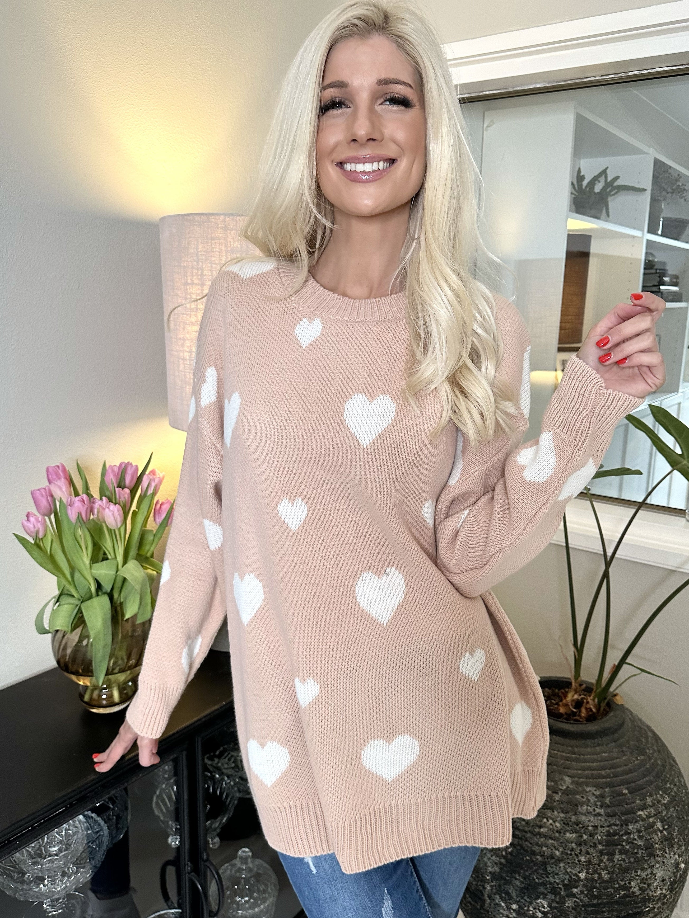 Sifine - Söt stickning med hjärtan